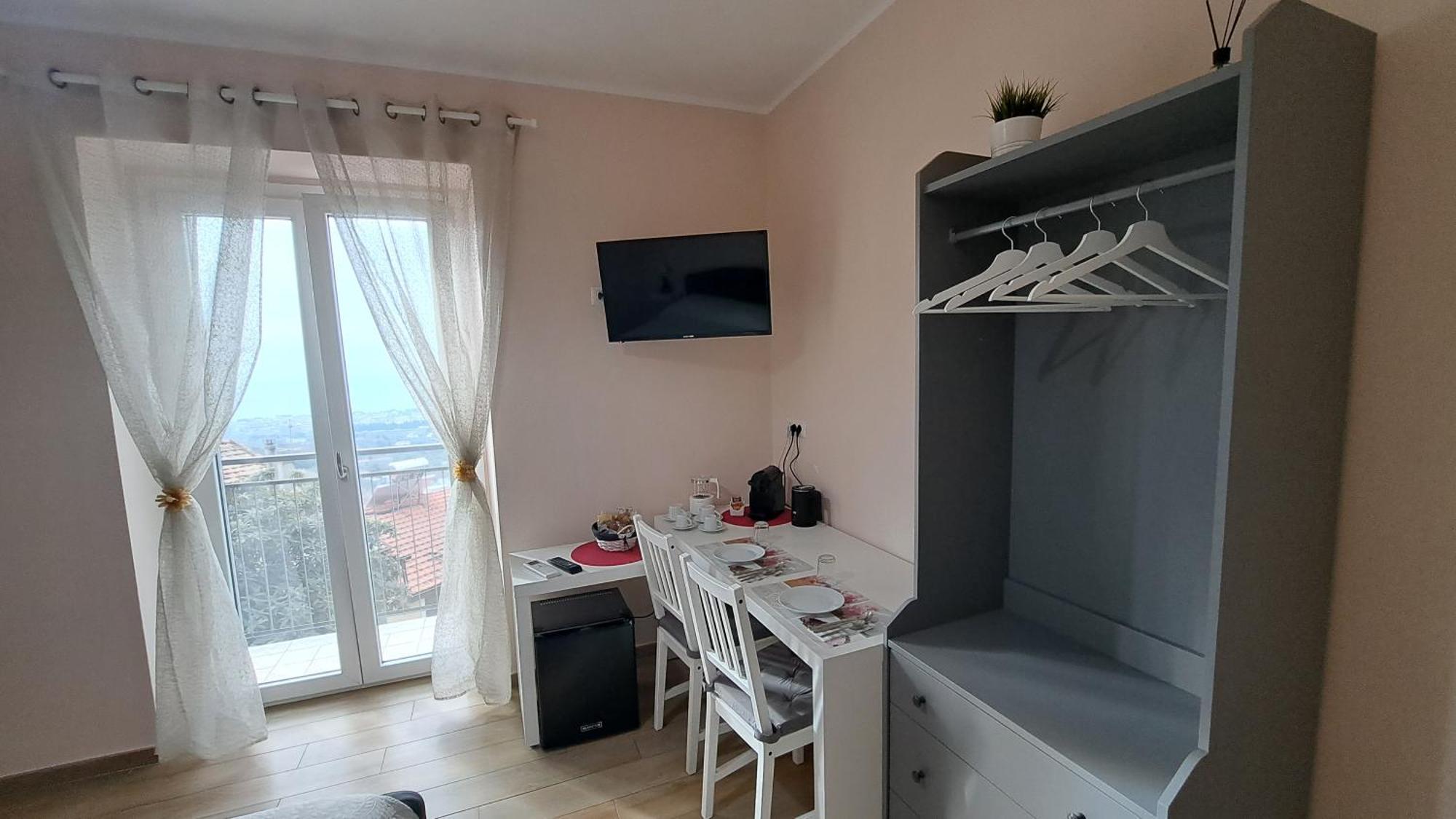 Altomuro 39 Di S.A. Formia Buitenkant foto